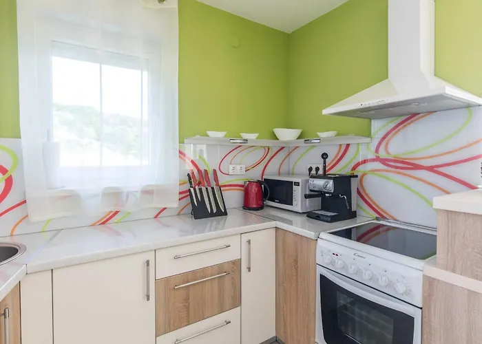 Salvagno - Two Bedroom With Balcony And Sea View Apartament Punat