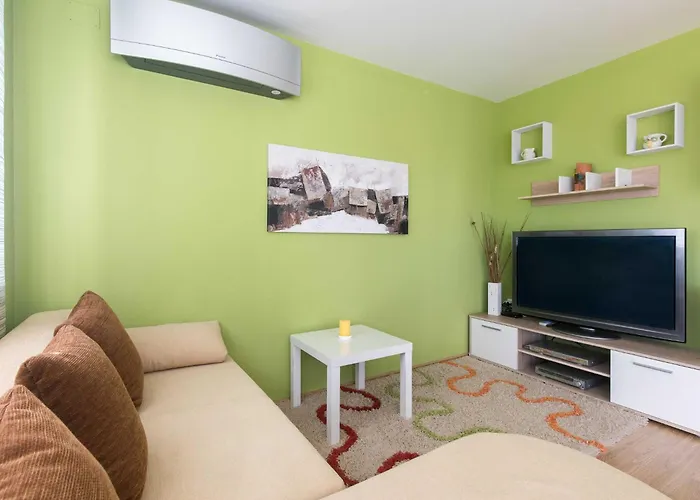 Apartment Salvagno - Two Bedroom With Balcony And Sea View Punat