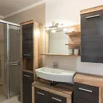 Salvagno - Two Bedroom With Balcony And Sea View *